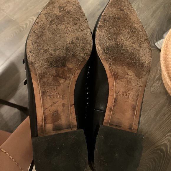 Flats_&_Loafers